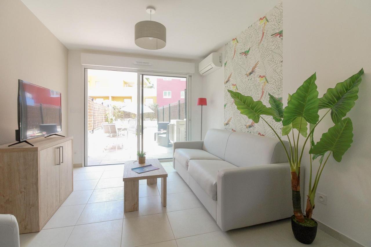 Select'So Home - Residence Le Poseidon Bormes-les-Mimosas Exterior photo