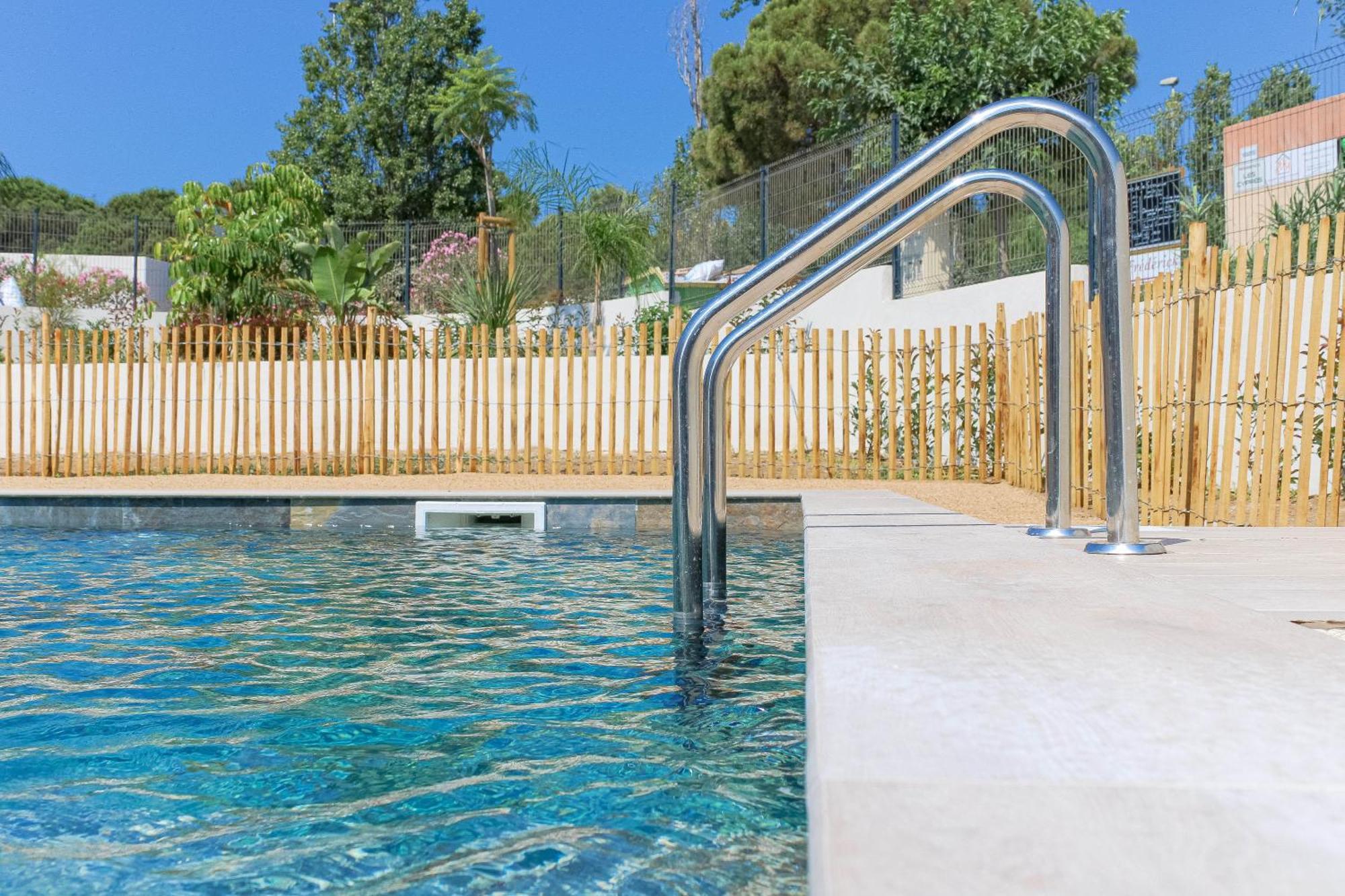 Select'So Home - Residence Le Poseidon Bormes-les-Mimosas Exterior photo